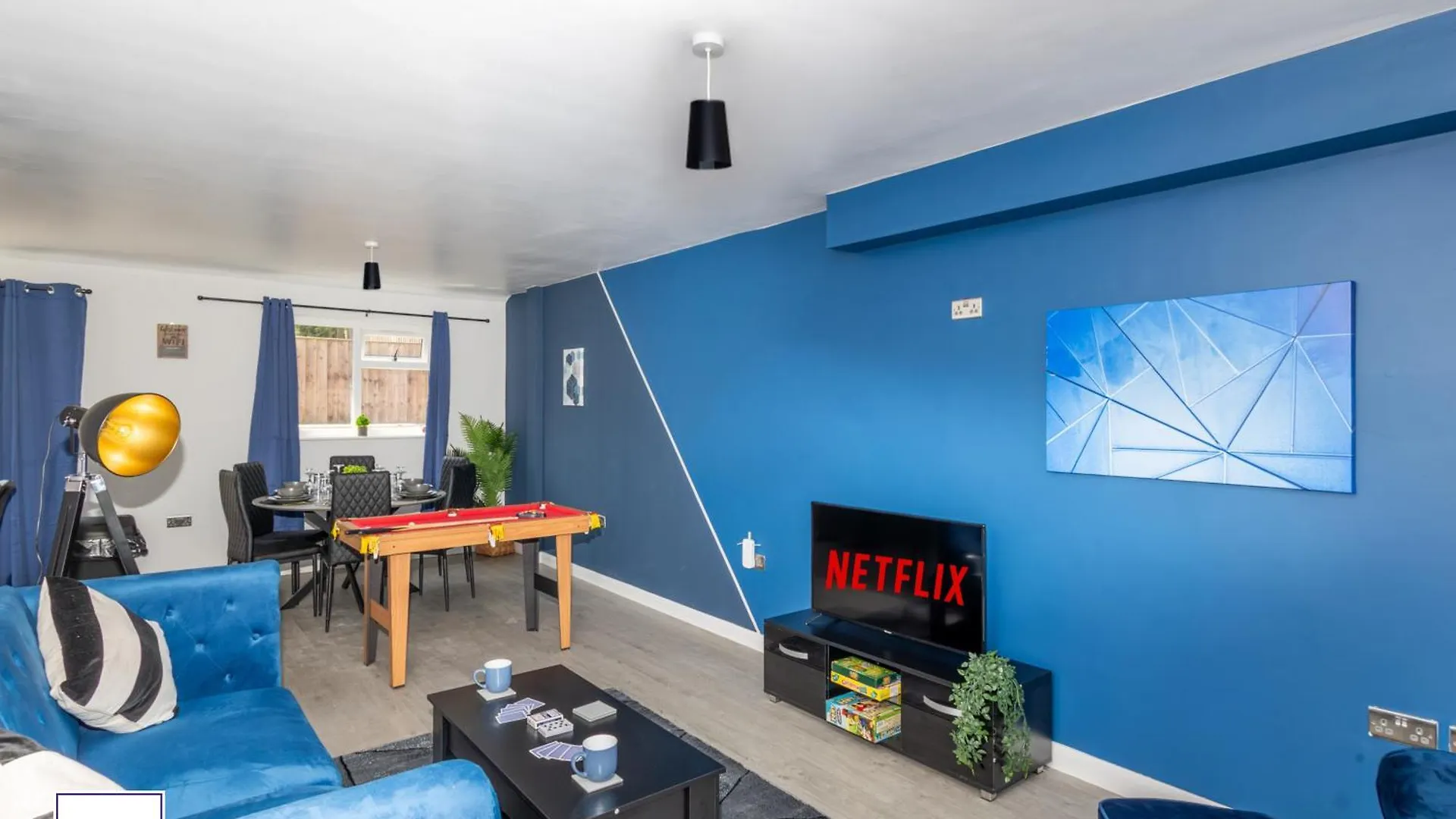 Apartamento Alt-Stay Leeds Ring Rd - 2X Adjacent 3 Bed Homes - Parking & Fast Fibre Wi-Fi - Ideal For Large Groups, Contractors & Long Stays Reino Unido